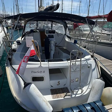 Charmante Segelyacht, Marina San Miguel, Teneriffa-sued ספינת מלון סן מיגל דה אבונה