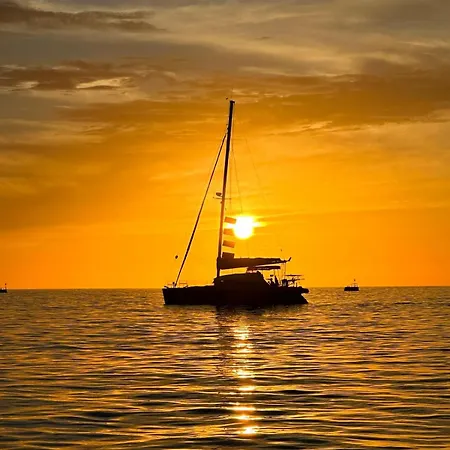 Charmante Segelyacht, Marina San Miguel, Teneriffa-sued *